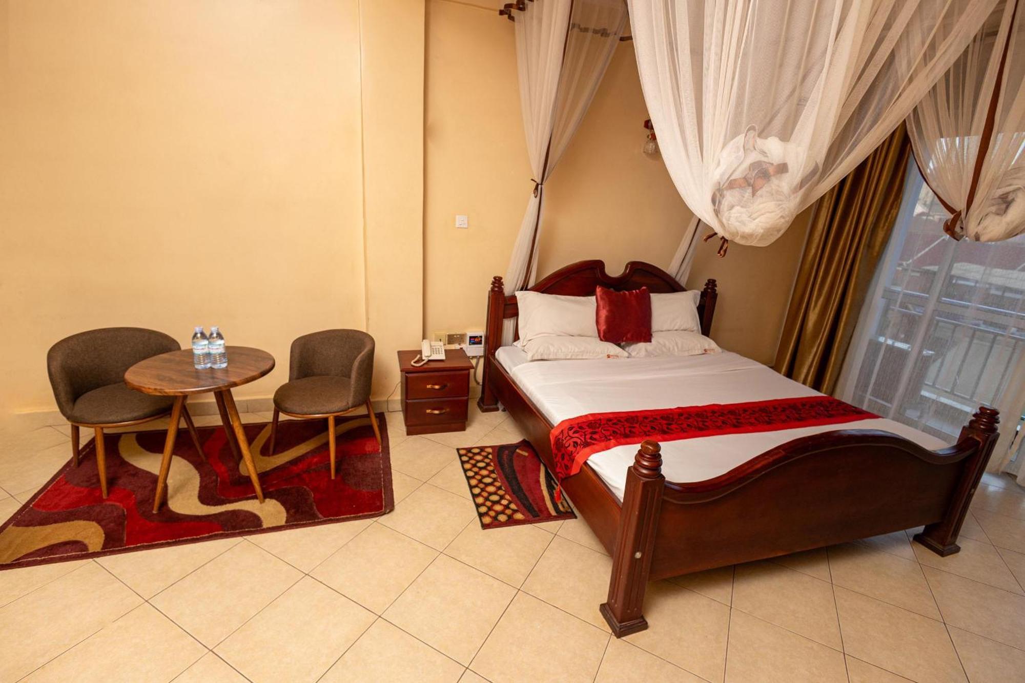 Ss Hotel Kampala Exterior foto